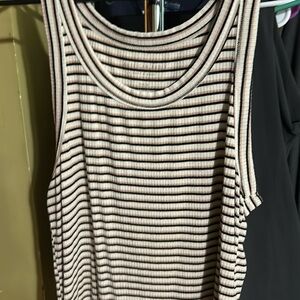 Arie soft and sexy tank Preloved some wash wear